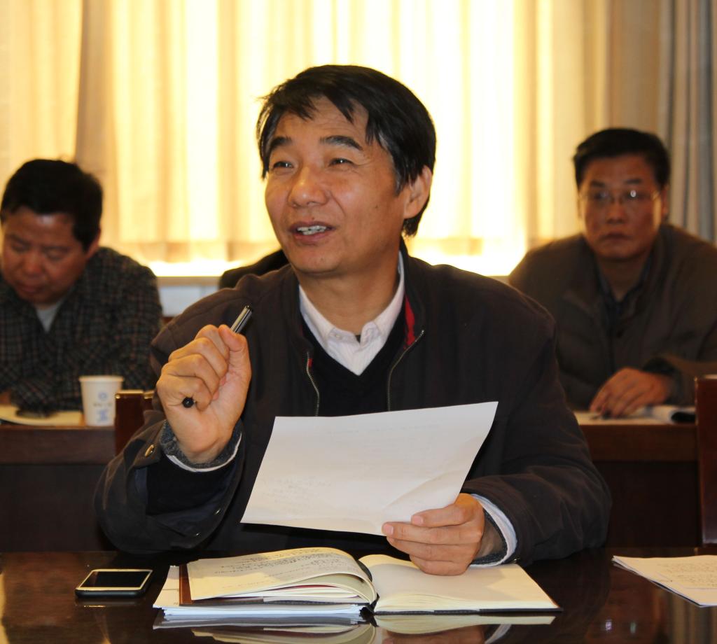 党委书记崔岩发表讲话