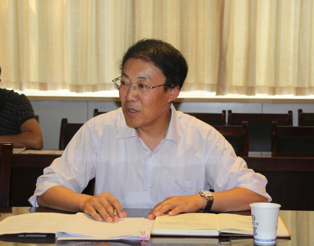 王天哲副书记安排推进“三严三实”专题教育工作